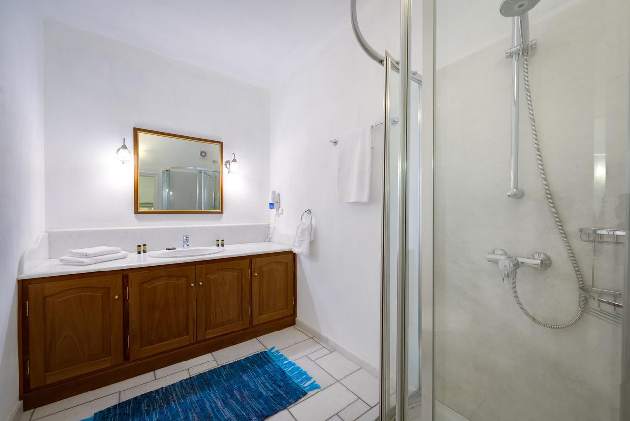 Chelidonia Traditional Villas Oia  Exterior photo