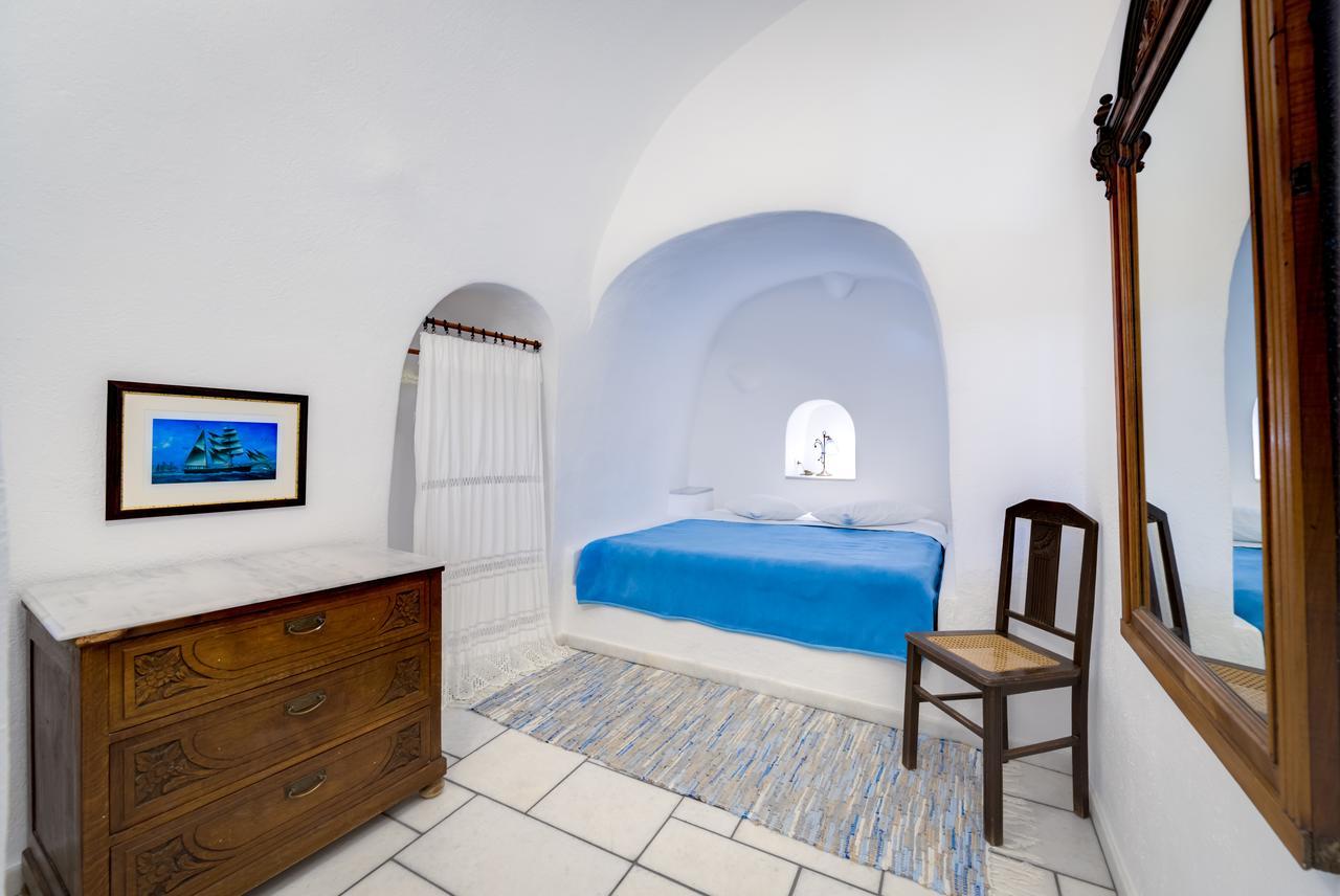 Chelidonia Traditional Villas Oia  Exterior photo