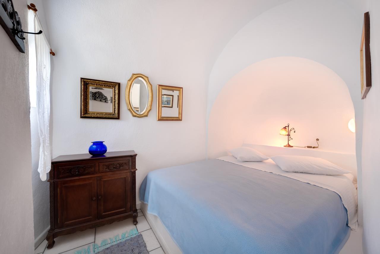 Chelidonia Traditional Villas Oia  Exterior photo